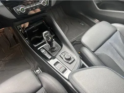 BIAŁY SUV BMW X1 z 2022 r., BENZYNA, skrzynia biegów AUTOMATYCZNA 136KM, zdjęcie 19 z 19