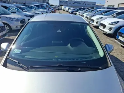 SREBRNY HATCHBACK FORD FIESTA z 2020 r., BENZYNA, skrzynia biegów MANUALNA 55KM, zdjęcie 29 z 29