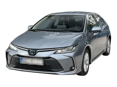 SZARY SEDAN TOYOTA COROLLA z 2023 r., HYBRYDA/BENZYNA, skrzynia biegów AUTOMATYCZNA 140KM, zdjęcie 7 z 18