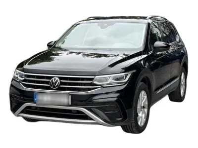CZARNY SUV VOLKSWAGEN TIGUAN z 2022 r., DIESEL, skrzynia biegów AUTOMATYCZNA 150KM, zdjęcie główne
