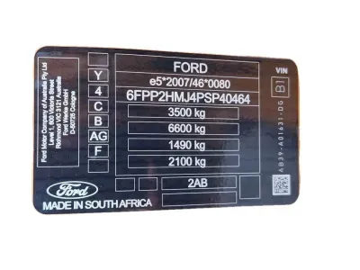 POMARAŃCZOWY SUV FORD RANGER z 2025 r., HYBRYDA/BENZYNA, skrzynia biegów AUTOMATYCZNA 135KM, zdjęcie 5 z 29