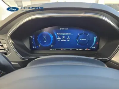 BIAŁY KOMBI FORD FOCUS z 2023 r., DIESEL, skrzynia biegów AUTOMATYCZNA 85KM, zdjęcie 4 z 26