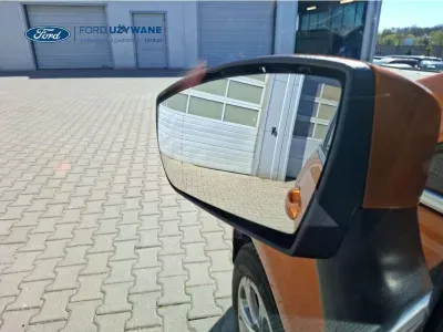 POMARAŃCZOWY SUV FORD ECOSPORT z 2018 r., DIESEL, skrzynia biegów MANUALNA 92KM, zdjęcie 13 z 26