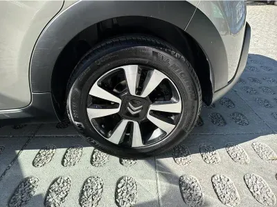 BEŻOWY HATCHBACK CITROEN C3 z 2024 r., BENZYNA, skrzynia biegów AUTOMATYCZNA 110KM, zdjęcie 19 z 19