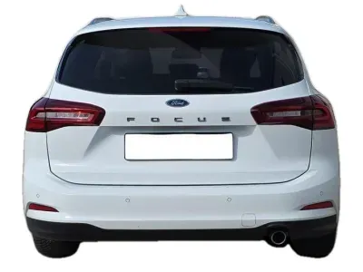 BIAŁY KOMBI FORD FOCUS z 2023 r., BENZYNA, skrzynia biegów MANUALNA 92KM, zdjęcie 20 z 23