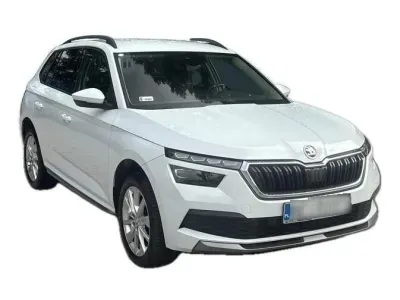 BIAŁY SUV SKODA KAMIQ z 2022 r., BENZYNA, skrzynia biegów AUTOMATYCZNA 110KM, zdjęcie 15 z 17