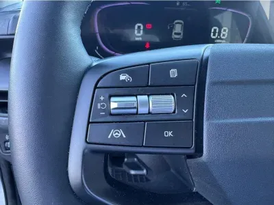 SREBRNY SUV KIA STONIC z 2026 r., BENZYNA, skrzynia biegów MANUALNA 74KM, zdjęcie 4 z 21