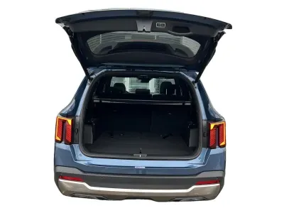 NIEBIESKI SUV KIA SORENTO IV z 2025 r., DIESEL, skrzynia biegów AUTOMATYCZNA 193KM, zdjęcie 10 z 15