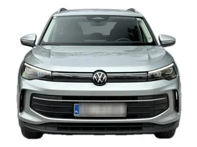 SREBRNY SUV VOLKSWAGEN TIGUAN z 2024 r., BENZYNA, skrzynia biegów AUTOMATYCZNA 131KM, zdjęcie 15 z 19