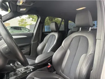 BIAŁY SUV BMW X1 z 2022 r., BENZYNA, skrzynia biegów AUTOMATYCZNA 136KM, zdjęcie 7 z 19