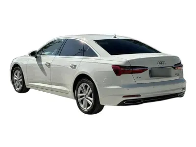 BIAŁY SEDAN AUDI A6 z 2022 r., DIESEL, skrzynia biegów AUTOMATYCZNA 204KM, zdjęcie 2 z 19