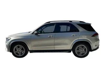 SREBRNY SUV MERCEDES CLASE GLE z 2022 r., DIESEL, skrzynia biegów AUTOMATYCZNA 292KM, zdjęcie 6 z 17