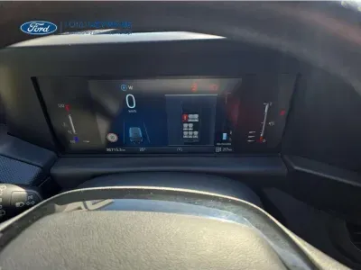 BIAŁY VAN FORD TRANSIT CUSTOM z 2024 r., DIESEL, skrzynia biegów MANUALNA 100KM, zdjęcie 20 z 24