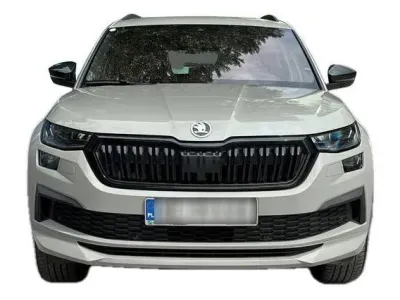 SZARY SUV SKODA KODIAQ z 2023 r., BENZYNA, skrzynia biegów AUTOMATYCZNA 190KM, zdjęcie 12 z 19