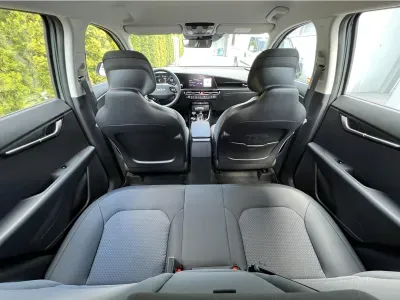 ZIELONY HATCHBACK KIA NIRO z 2026 r., HYBRYDA/BENZYNA, skrzynia biegów AUTOMATYCZNA 136KM, zdjęcie 3 z 19
