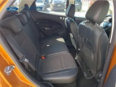 POMARAŃCZOWY SUV FORD ECOSPORT z 2018 r., DIESEL, skrzynia biegów MANUALNA 92KM, zdjęcie 20 z 26