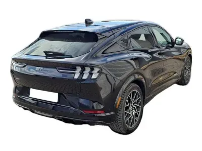 CZARNY SUV FORD MUSTANG MACH-E z 2022 r., ELEKTRYCZNY, skrzynia biegów AUTOMATYCZNA 358KM, zdjęcie 18 z 29