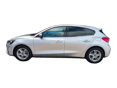 SREBRNY HATCHBACK FORD FOCUS LIM. z 2020 r., BENZYNA, skrzynia biegów MANUALNA 125KM, zdjęcie 8 z 20