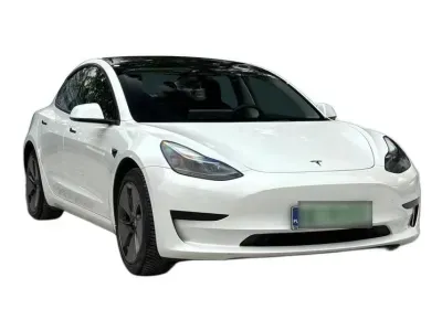 BIAŁY SEDAN TESLA MODEL 3 z 2023 r., ELEKTRYCZNY, skrzynia biegów AUTOMATYCZNA 306KM, zdjęcie 15 z 19