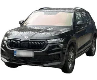 CZARNY SUV SKODA KODIAQ z 2022 r., BENZYNA, skrzynia biegów AUTOMATYCZNA 190KM, zdjęcie główne