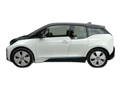 BIAŁY HATCHBACK BMW I3 z 2022 r., ELEKTRYCZNY, skrzynia biegów AUTOMATYCZNA 170KM, zdjęcie 15 z 17