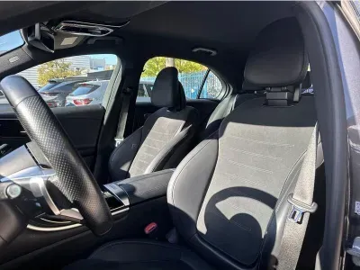 SZARY SEDAN MERCEDES C -KLASSE LIM z 2024 r., BENZYNA, skrzynia biegów AUTOMATYCZNA 193KM, zdjęcie 3 z 19