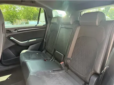 CZARNY SUV SKODA KODIAQ z 2023 r., DIESEL, skrzynia biegów AUTOMATYCZNA 150KM, zdjęcie 8 z 19