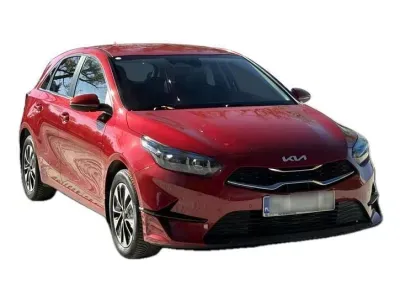 CZERWONY HATCHBACK KIA CEED z 2024 r., BENZYNA, skrzynia biegów AUTOMATYCZNA 140KM, zdjęcie 18 z 19