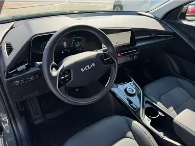 ZIELONY SUV KIA NIRO z 2026 r., HYBRYDA/BENZYNA, skrzynia biegów AUTOMATYCZNA 100KM, zdjęcie 20 z 20