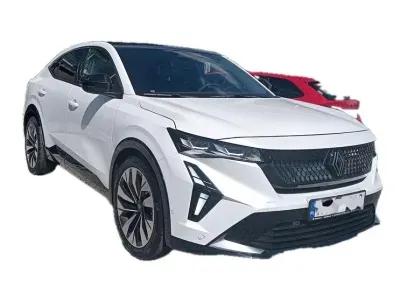 BIAŁY SUV RENAULT RAFALE z 2024 r., HYBRYDA/BENZYNA, skrzynia biegów AUTOMATYCZNA 200KM, zdjęcie główne
