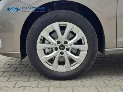ZŁOTY VAN FORD TOURNEO CONNECT z 2026 r., DIESEL, skrzynia biegów AUTOMATYCZNA 90KM, zdjęcie 2 z 27