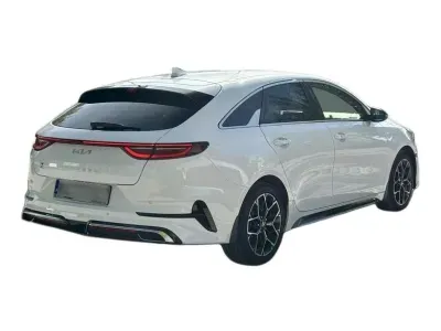 BIAŁY KOMBI KIA PROCEED z 2023 r., BENZYNA, skrzynia biegów AUTOMATYCZNA 160KM, zdjęcie 2 z 19
