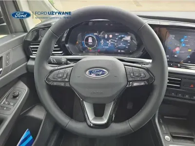 ZŁOTY VAN FORD TOURNEO CONNECT z 2026 r., DIESEL, skrzynia biegów AUTOMATYCZNA 90KM, zdjęcie 16 z 32