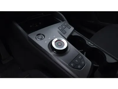 SREBRNY SUV KIA SPORTAGE z 2026 r., BENZYNA, skrzynia biegów AUTOMATYCZNA 150KM, zdjęcie 17 z 20