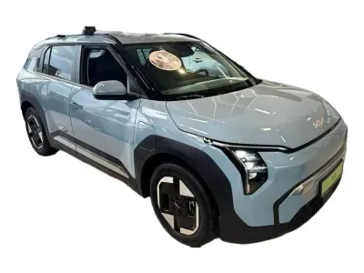 NIEBIESKI SUV KIA EV3 z 2025 r., ELEKTRYCZNY, skrzynia biegów AUTOMATYCZNA 150KM, zdjęcie 9 z 18