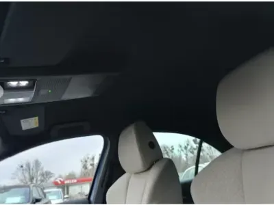 NIEBIESKI SEDAN SKODA OCTAVIA LIM. z 2021 r., BENZYNA, skrzynia biegów MANUALNA 150KM, zdjęcie 4 z 14