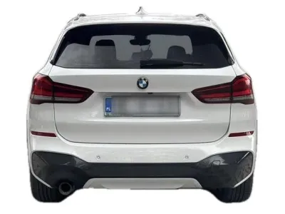 BIAŁY SUV BMW X1 z 2022 r., BENZYNA, skrzynia biegów AUTOMATYCZNA 136KM, zdjęcie 16 z 19