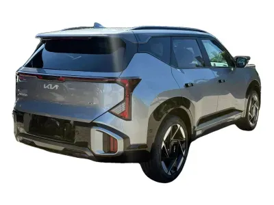 SREBRNY CROSSOVER KIA SELTOS z 2026 r., BENZYNA, skrzynia biegów AUTOMATYCZNA 160KM, zdjęcie 7 z 9