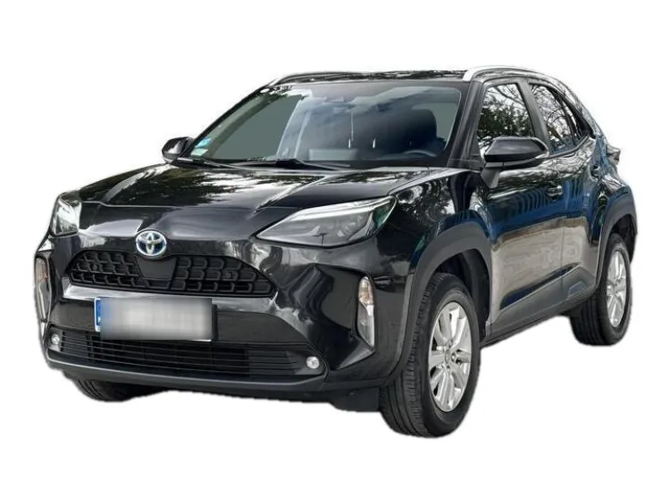CZARNY SUV TOYOTA YARIS-CROSS z 2022 r., HYBRYDA/BENZYNA, skrzynia biegów AUTOMATYCZNA 116KM, zdjęcie główne