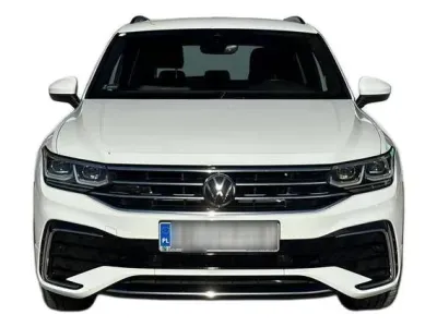 BIAŁY SUV VOLKSWAGEN TIGUAN z 2022 r., DIESEL, skrzynia biegów AUTOMATYCZNA 200KM, zdjęcie 6 z 19
