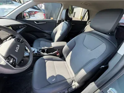ZIELONY SUV KIA NIRO z 2026 r., HYBRYDA/BENZYNA, skrzynia biegów AUTOMATYCZNA 100KM, zdjęcie 3 z 20