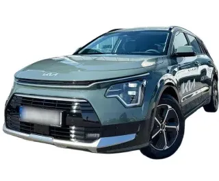 ZIELONY SUV KIA NIRO z 2026 r., HYBRYDA/BENZYNA, skrzynia biegów AUTOMATYCZNA 100KM, zdjęcie główne
