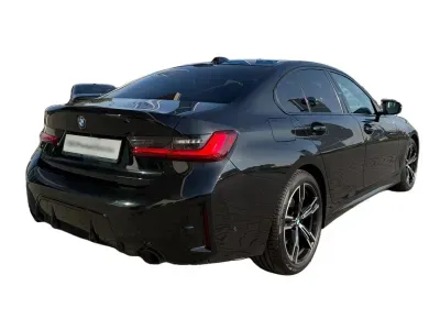 CZARNY SEDAN BMW 320 z 2023 r., DIESEL, skrzynia biegów AUTOMATYCZNA 190KM, zdjęcie 6 z 8
