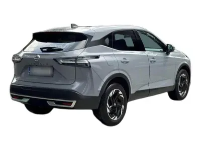 SZARY SUV NISSAN QASHQAI z 2024 r., BENZYNA, skrzynia biegów AUTOMATYCZNA 158KM, zdjęcie 18 z 19