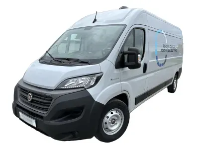 SZARY DOSTAWCZY FIAT E- DUCATO z 2021 r., ELEKTRYCZNY, skrzynia biegów AUTOMATYCZNA 122KM, zdjęcie główne