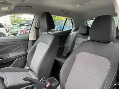 SREBRNY HATCHBACK SKODA FABIA z 2024 r., BENZYNA, skrzynia biegów MANUALNA 116KM, zdjęcie 16 z 19