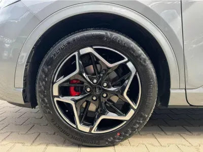 SZARY SUV FORD KUGA z 2026 r., BENZYNA, skrzynia biegów AUTOMATYCZNA 180KM, zdjęcie 13 z 14