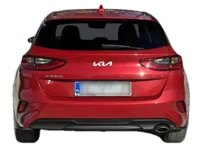 CZERWONY HATCHBACK KIA CEED z 2024 r., BENZYNA, skrzynia biegów AUTOMATYCZNA 140KM, zdjęcie 12 z 19