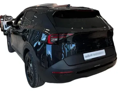 CZARNY SUV KIA SPORTAGE z 2026 r., BENZYNA, skrzynia biegów AUTOMATYCZNA 150KM, zdjęcie 2 z 2