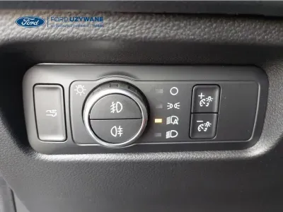 SZARY SUV FORD RANGER z 2024 r., BENZYNA, skrzynia biegów AUTOMATYCZNA 215KM, zdjęcie 11 z 33
